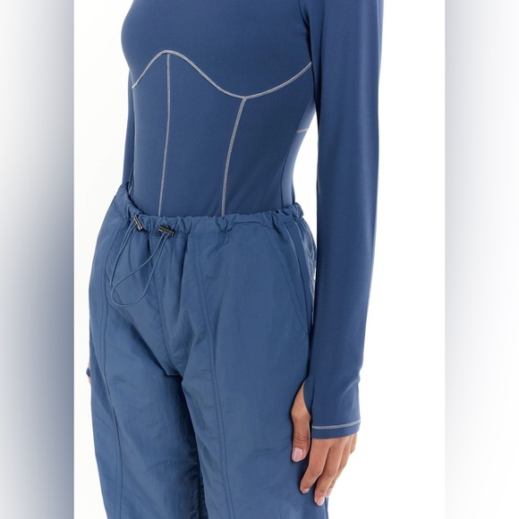 The Giving Movement Corset Long-Sleeve
Softskin100 Bodysuit - Picture 6 of 6